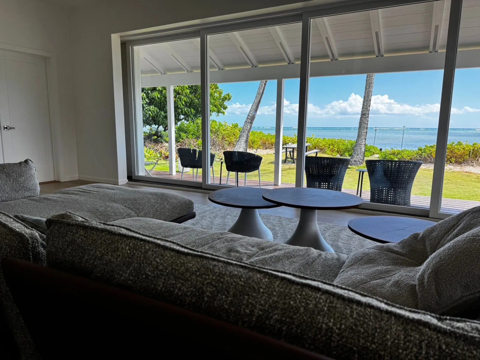 BEACH HOUSE ホノルル